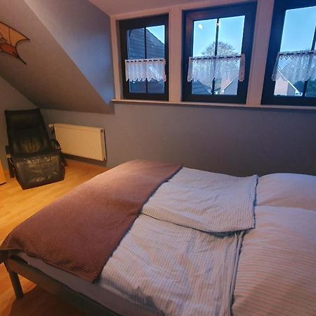 Rhauderfehn Ferienwohnung Hahnentange מראה חיצוני תמונה