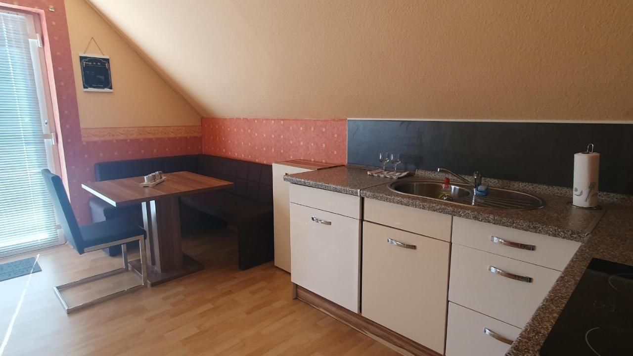 Rhauderfehn Ferienwohnung Hahnentange מראה חיצוני תמונה